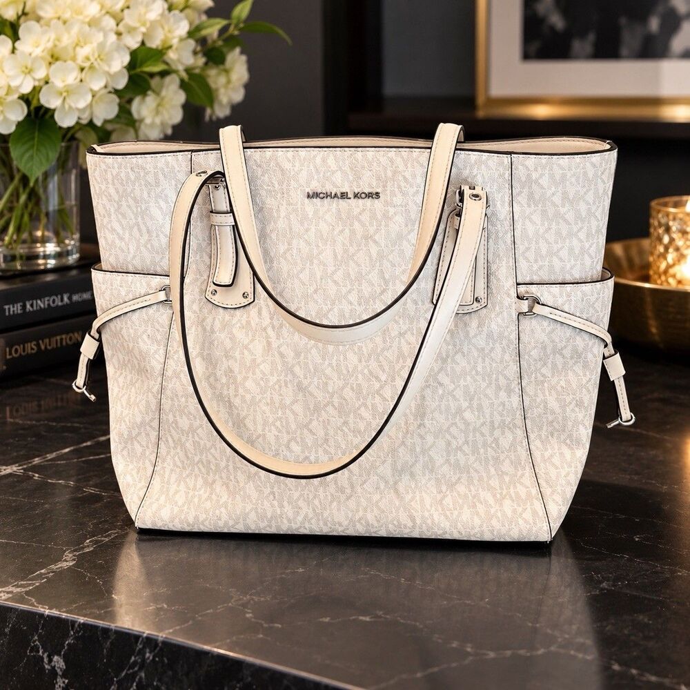 Michael Kors Large White Vanilla Cream Logo Tote Zip Top Inner Pockets Studs
